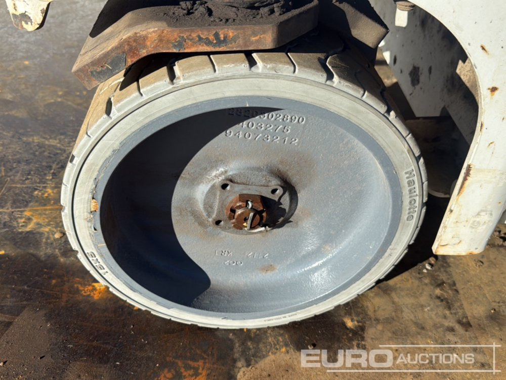 Ножична работна платформа 2014 Haulotte Compact 10: снимка 9