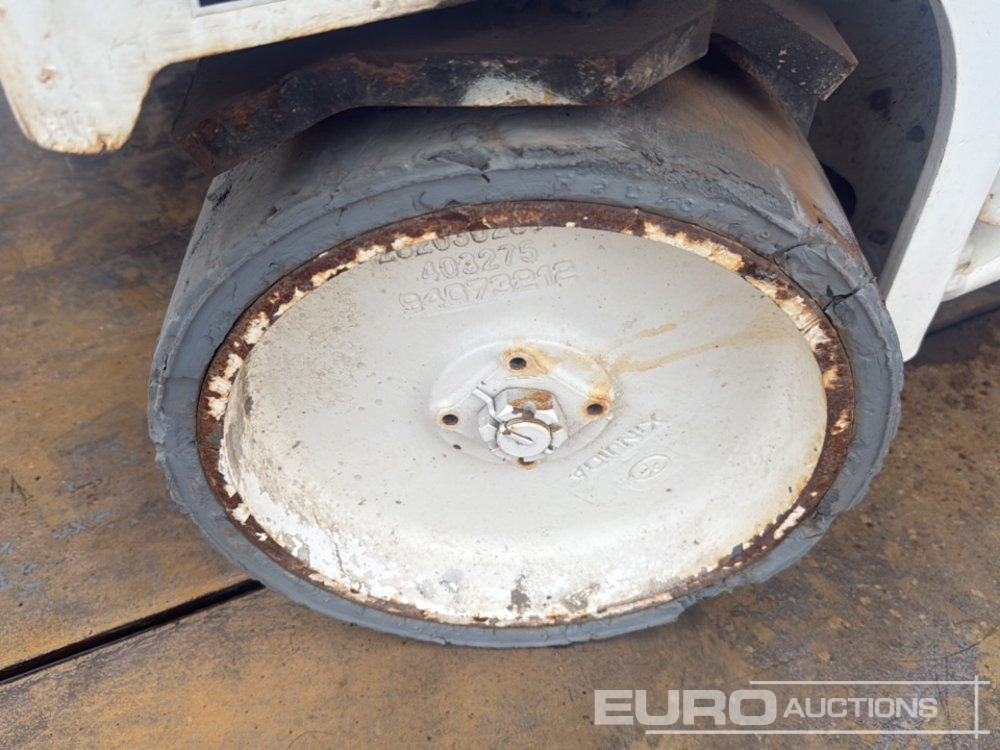 Ножична работна платформа 2014 Haulotte Compact 10: снимка 9