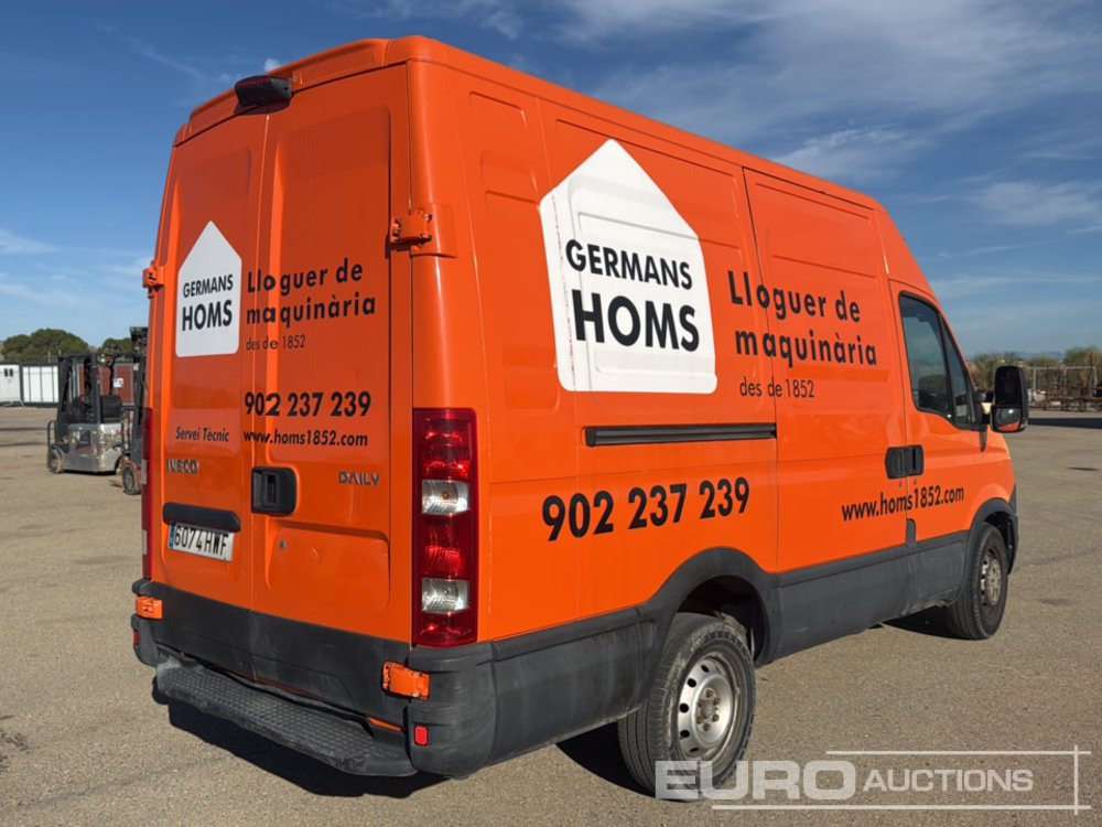 2014 Iveco Daily 35 S13 - Товарен бус: снимка 5 2014 Iveco Daily 35 S13 - Товарен бус: снимка 5