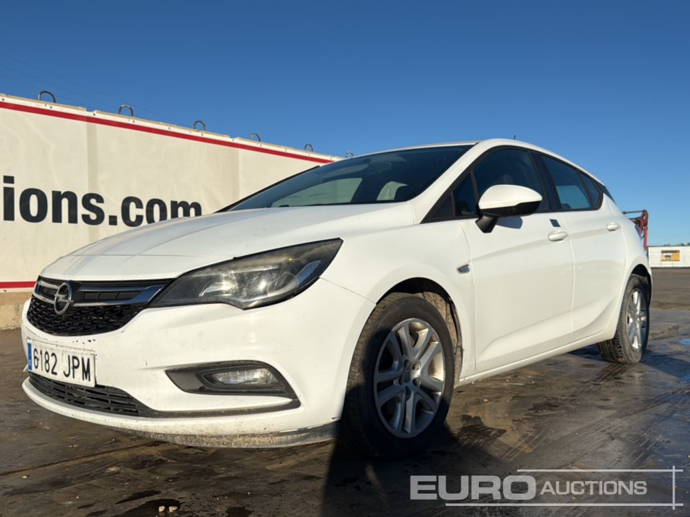 2016 Opel Astra - Лек автомобил: снимка 1 2016 Opel Astra - Лек автомобил: снимка 1