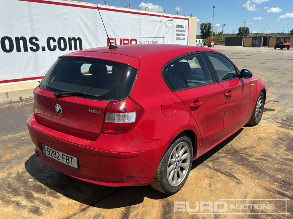 BMW 116I - Лек автомобил: снимка 5 BMW 116I - Лек автомобил: снимка 5