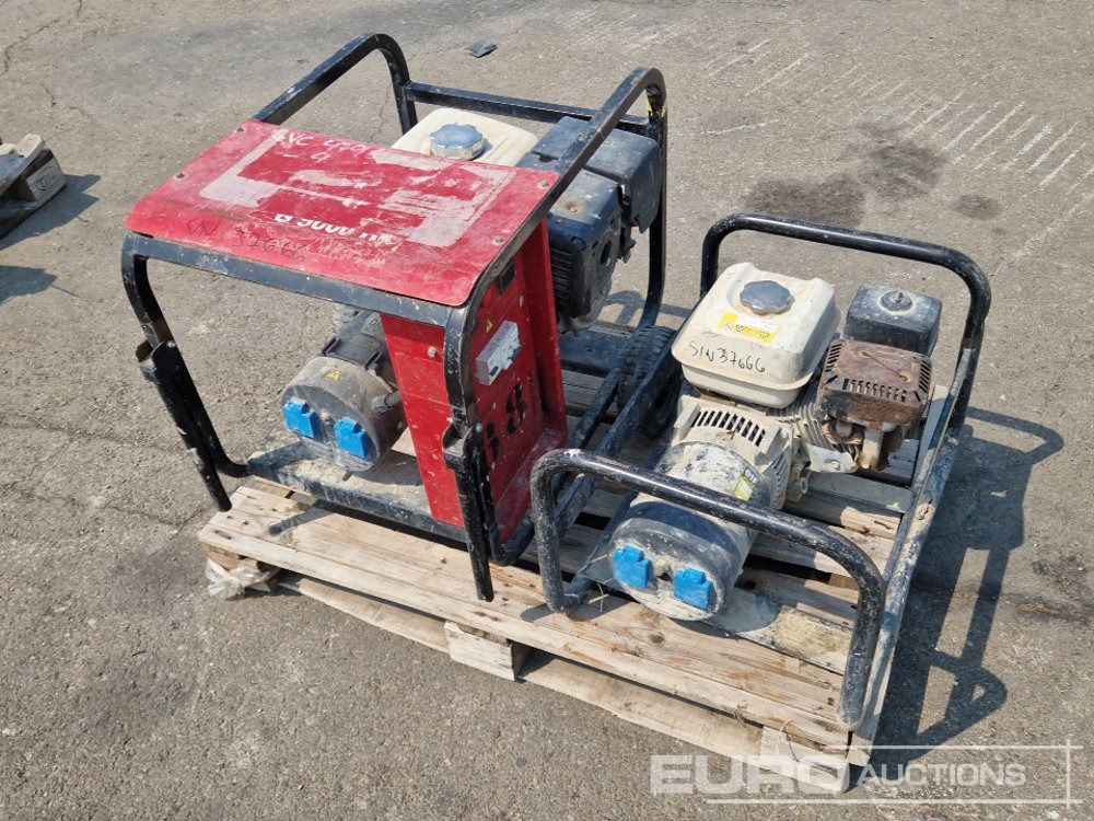 Gasoline Generator (2 of) - Електрогенератор: снимка 1 Gasoline Generator (2 of) - Електрогенератор: снимка 1