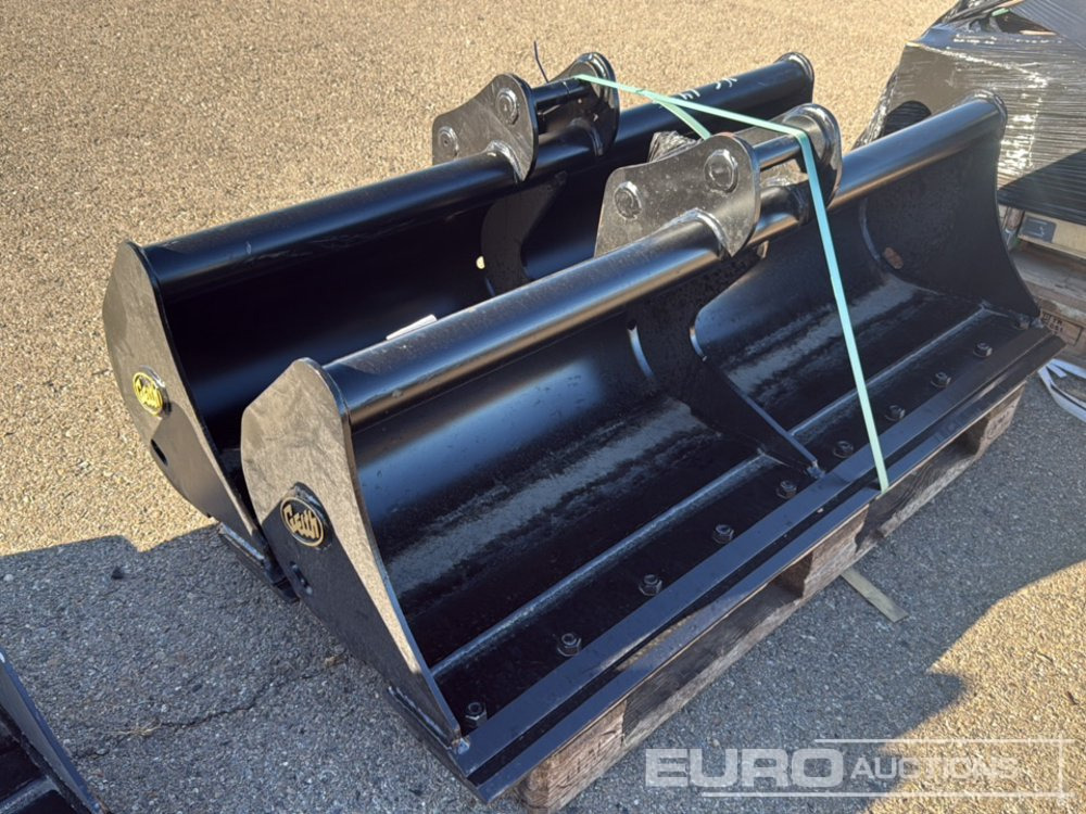 Geith Bucket G04R-1400-4588 to Suit MCR922 (S/Ns 1163051, 1163052) (2 of) - Кофа: снимка 1 Geith Bucket G04R-1400-4588 to Suit MCR922 (S/Ns 1163051, 1163052) (2 of) - Кофа: снимка 1