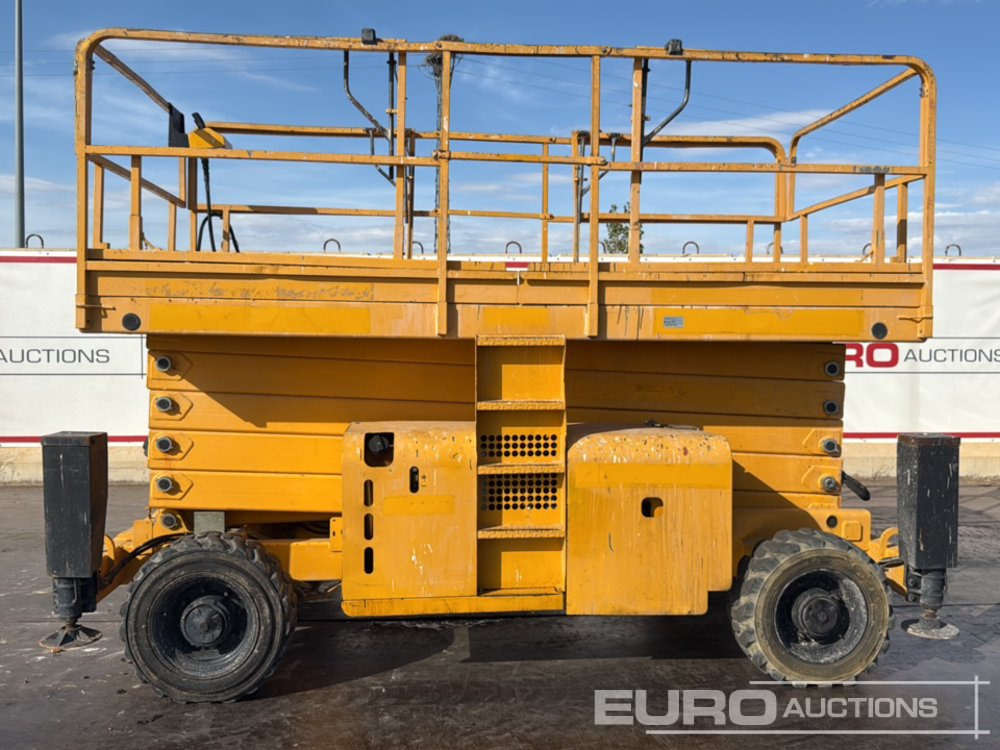 Haulotte H18SX - Работна площадка: снимка 2 Haulotte H18SX - Работна площадка: снимка 2