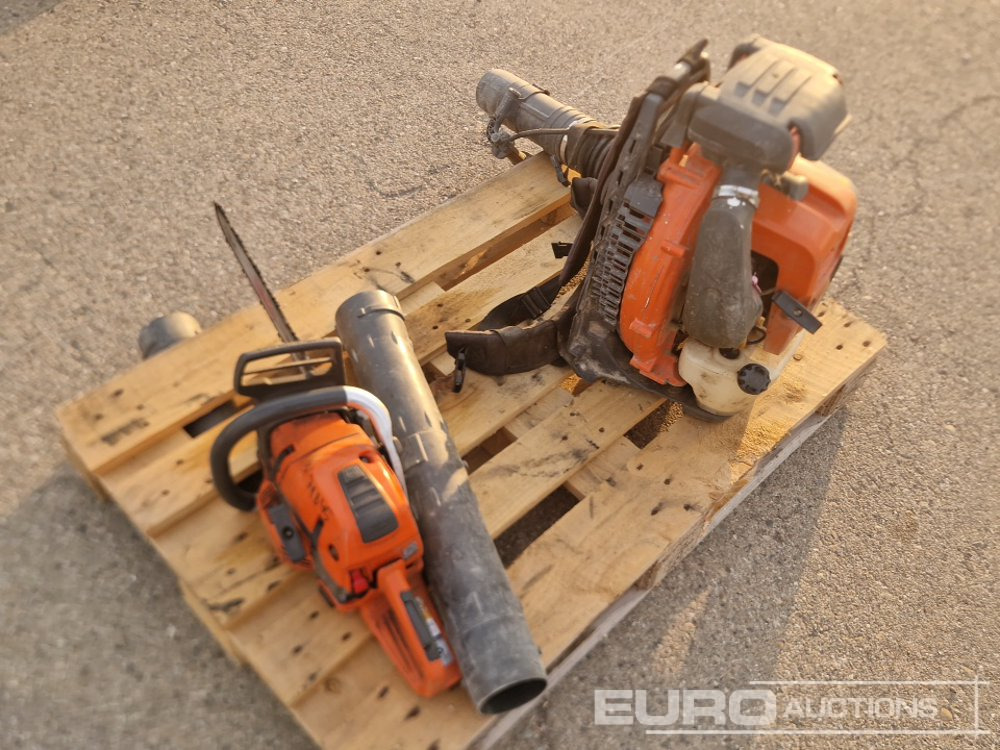 Husqvarna 562XP Gasoline Chainsaw, 580BTS Backpack Leaf Blower - Строително оборудване: снимка 1 Husqvarna 562XP Gasoline Chainsaw, 580BTS Backpack Leaf Blower - Строително оборудване: снимка 1