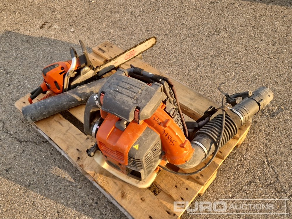 Husqvarna 562XP Gasoline Chainsaw, 580BTS Backpack Leaf Blower - Строително оборудване: снимка 4 Husqvarna 562XP Gasoline Chainsaw, 580BTS Backpack Leaf Blower - Строително оборудване: снимка 4