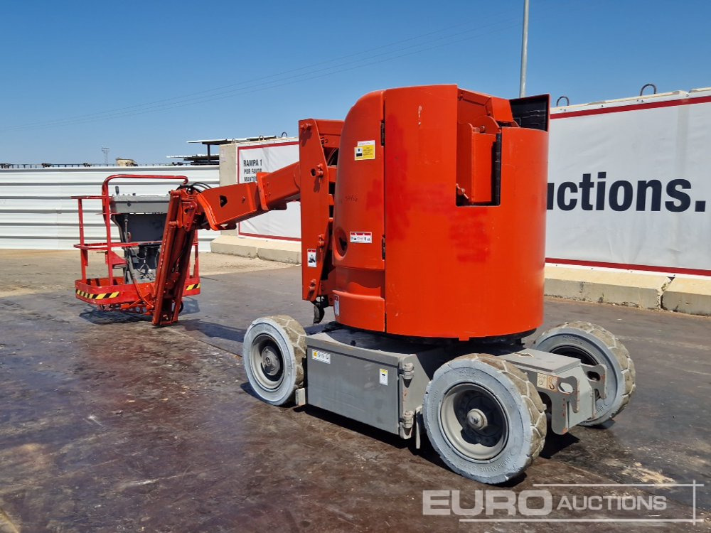 JLG E300AJP - Работна площадка: снимка 3 JLG E300AJP - Работна площадка: снимка 3