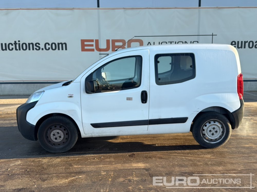 2010 Fiat Fiorino - Лекотоварен автомобил: снимка 2 2010 Fiat Fiorino - Лекотоварен автомобил: снимка 2