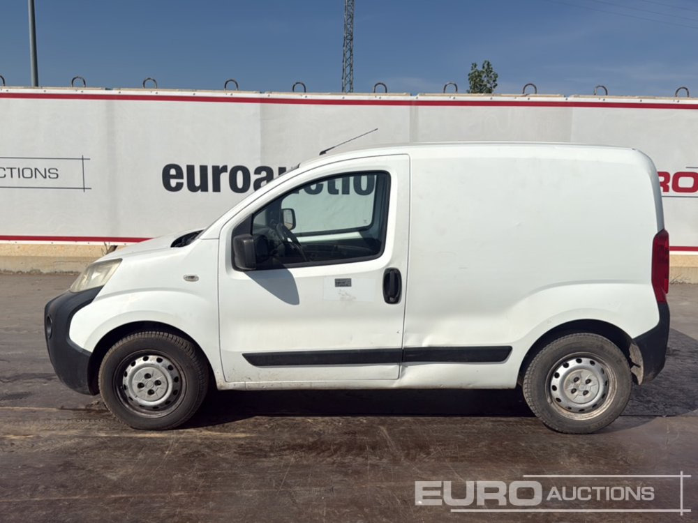 2012 Fiat Fiorino - Лекотоварен автомобил: снимка 2 2012 Fiat Fiorino - Лекотоварен автомобил: снимка 2