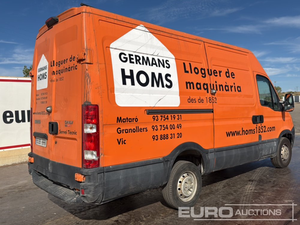 2012 Iveco Daily 35 S14 - Лекотоварен автомобил: снимка 5 2012 Iveco Daily 35 S14 - Лекотоварен автомобил: снимка 5