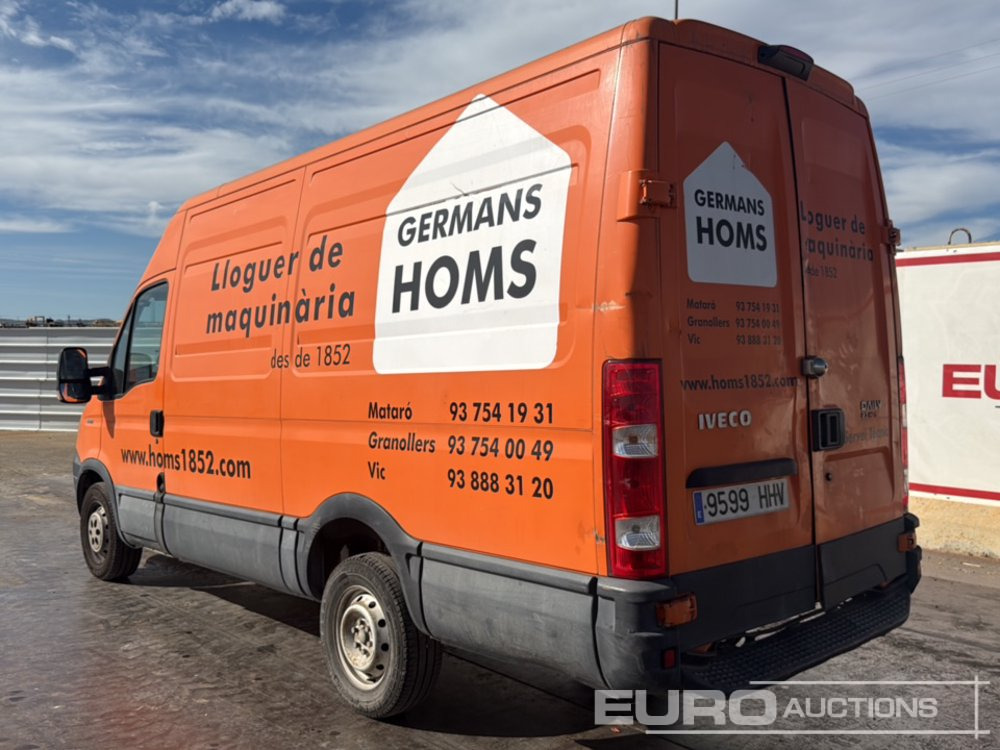 2012 Iveco Daily 35 S14 - Лекотоварен автомобил: снимка 3 2012 Iveco Daily 35 S14 - Лекотоварен автомобил: снимка 3