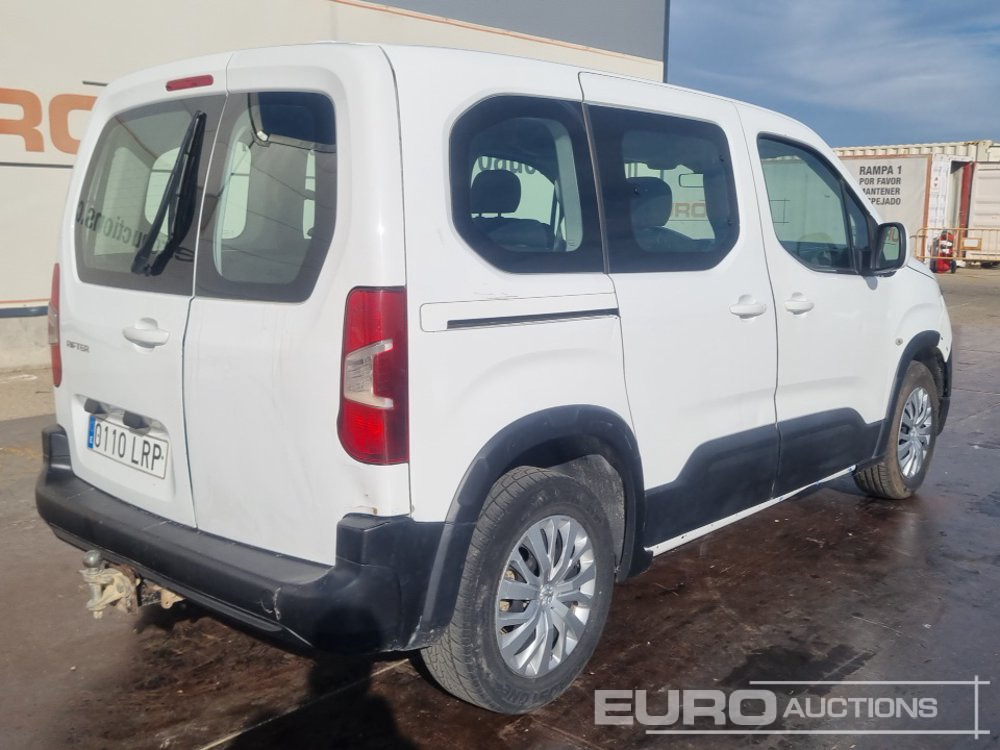 2021 Peugeot RIFTER - Лекотоварен автомобил: снимка 5 2021 Peugeot RIFTER - Лекотоварен автомобил: снимка 5