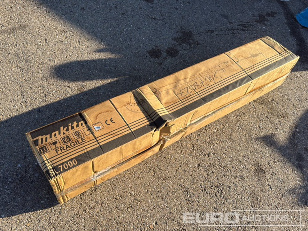 Makita sl7000 - Строително оборудване: снимка 2 Makita sl7000 - Строително оборудване: снимка 2