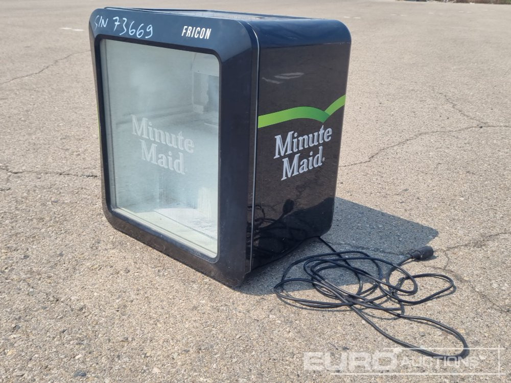Mini Refrigerator - Строително оборудване: снимка 1 Mini Refrigerator - Строително оборудване: снимка 1