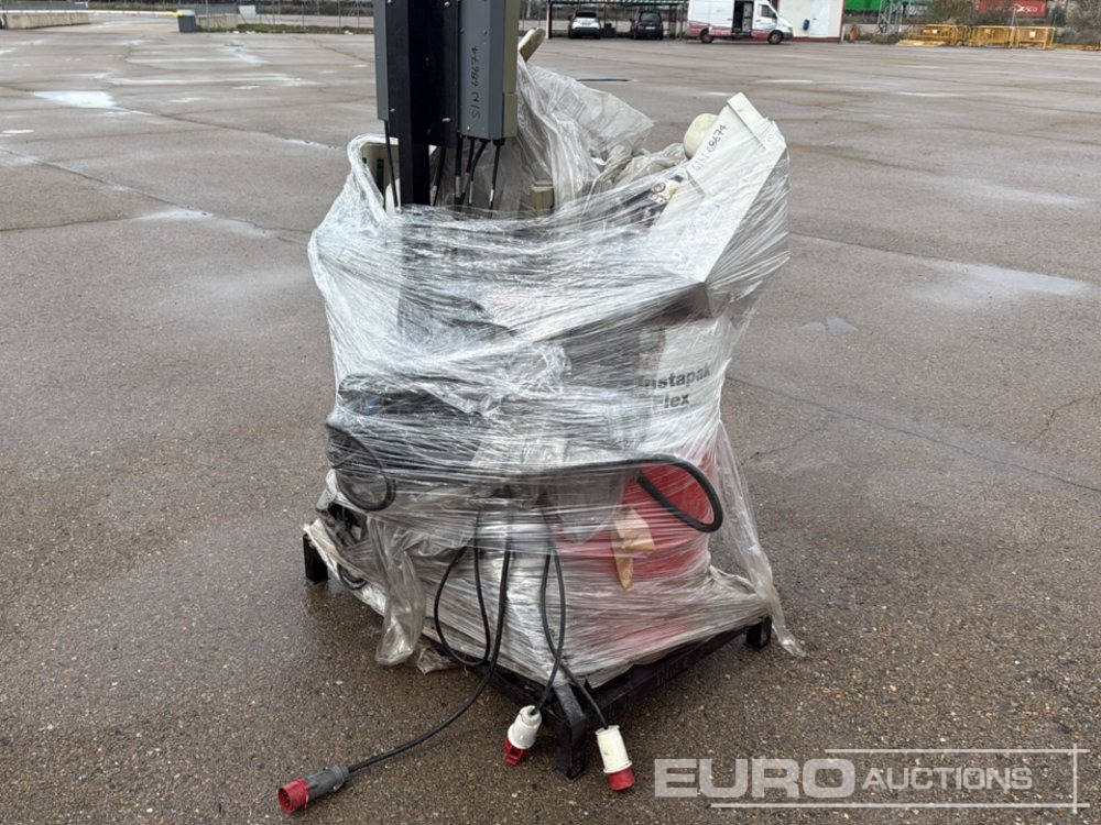 Pallet of Sealed Air Packing Machine, Dispenser Solvent 5L, Metal Tank 200 Litre (2 Of) - Строително оборудване: снимка 1 Pallet of Sealed Air Packing Machine, Dispenser Solvent 5L, Metal Tank 200 Litre (2 Of) - Строително оборудване: снимка 1