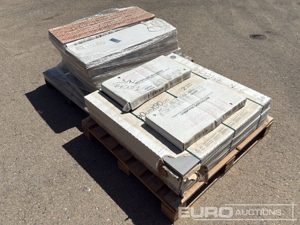 Pallet of Tiles (2 of) - Инструмент/ Оборудване: снимка 2 Pallet of Tiles (2 of) - Инструмент/ Оборудване: снимка 2