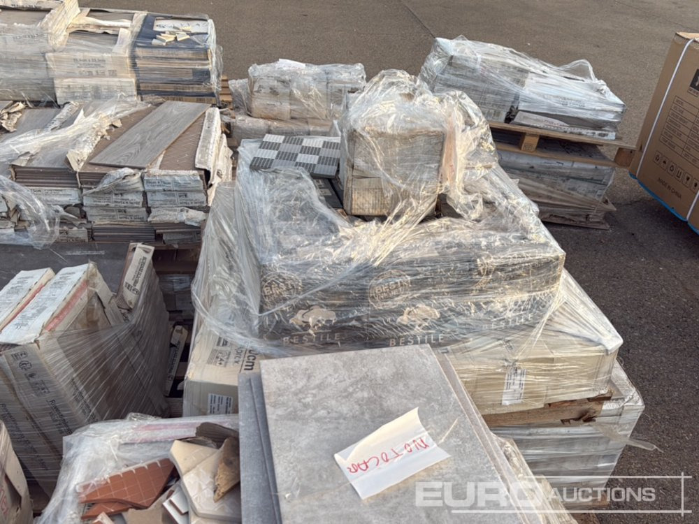 Pallet of Various Tiles (13 of) - Строително оборудване: снимка 5 Pallet of Various Tiles (13 of) - Строително оборудване: снимка 5