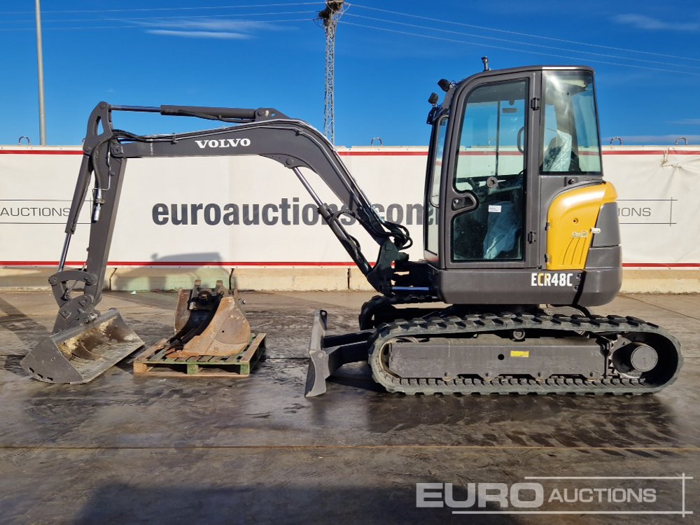 Volvo ECR48C - Мини багер: снимка 2 Volvo ECR48C - Мини багер: снимка 2