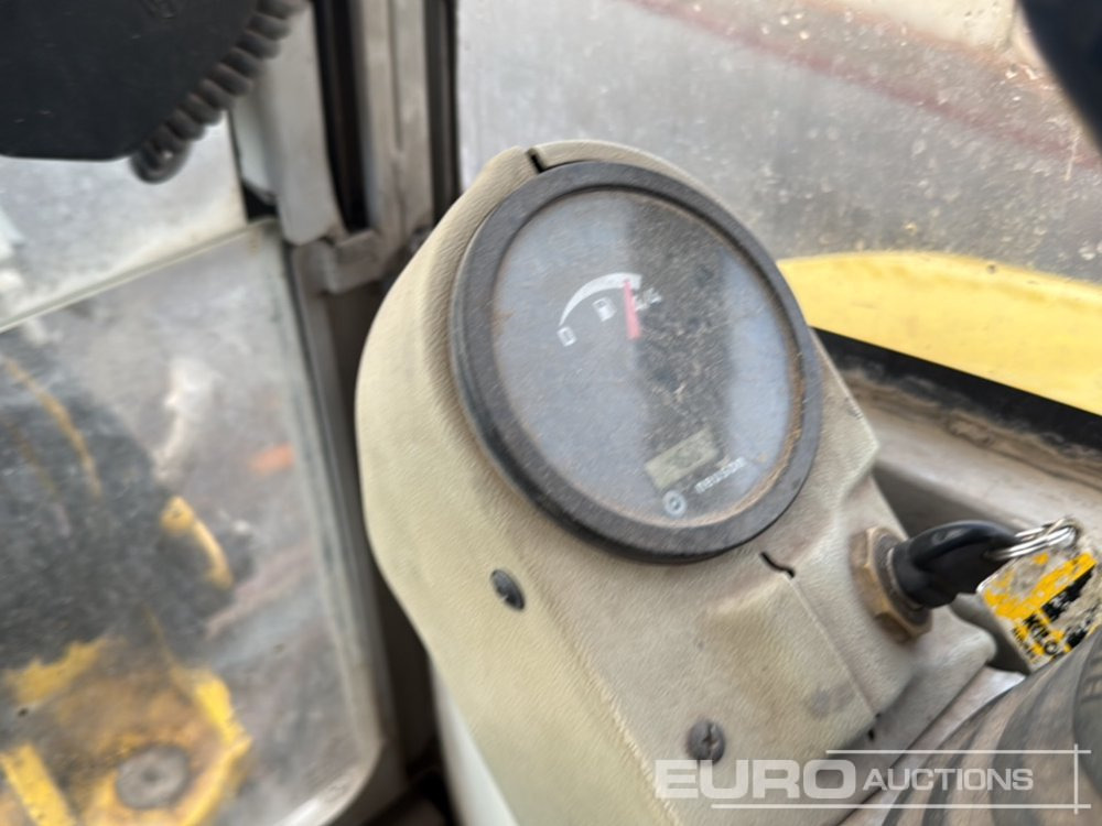 Мини багер Wacker Neuson 28Z3 RD: снимка 43 Мини багер Wacker Neuson 28Z3 RD: снимка 43