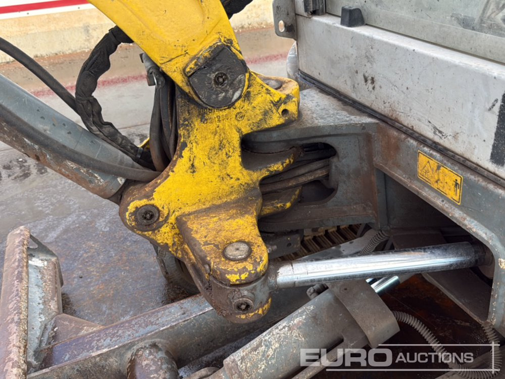 Мини багер Wacker Neuson 28Z3 RD: снимка 27 Мини багер Wacker Neuson 28Z3 RD: снимка 27