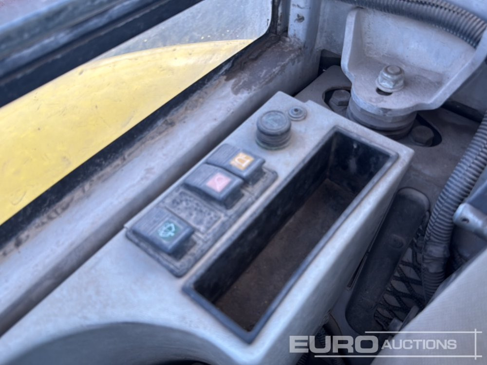 Мини багер Wacker Neuson 28Z3 RD: снимка 42 Мини багер Wacker Neuson 28Z3 RD: снимка 42