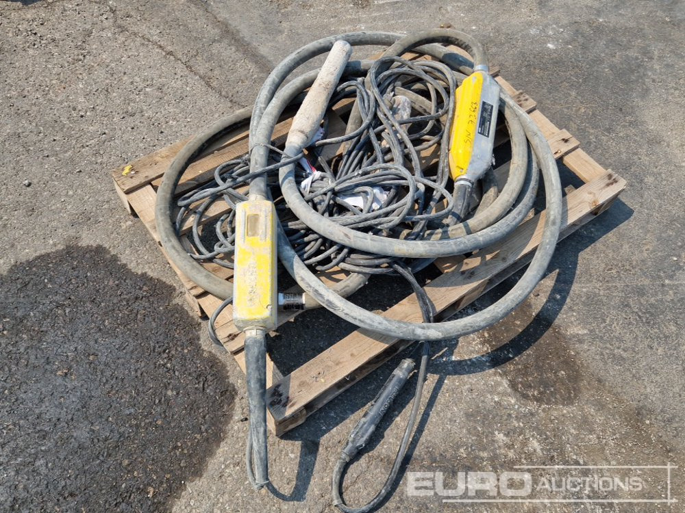 Wacker Neuson Vibrating Poker (2 of) - Техника за слагане на асфалт: снимка 2 Wacker Neuson Vibrating Poker (2 of) - Техника за слагане на асфалт: снимка 2