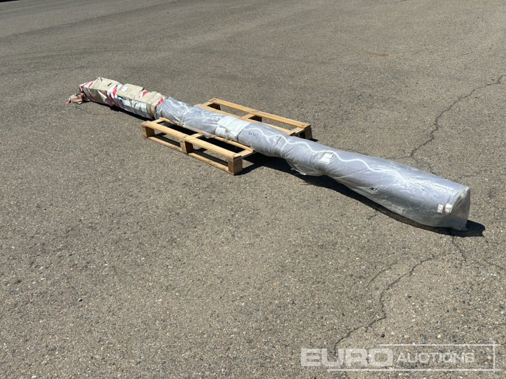 Wall Mounted Sunblocker (4x2.5m) - Строително оборудване: снимка 3 Wall Mounted Sunblocker (4x2.5m) - Строително оборудване: снимка 3