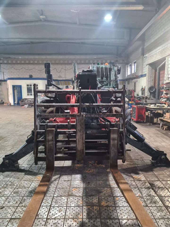 MANITOU MT1840 / 2019 - Телескопичен товарач: снимка 3 MANITOU MT1840 / 2019 - Телескопичен товарач: снимка 3