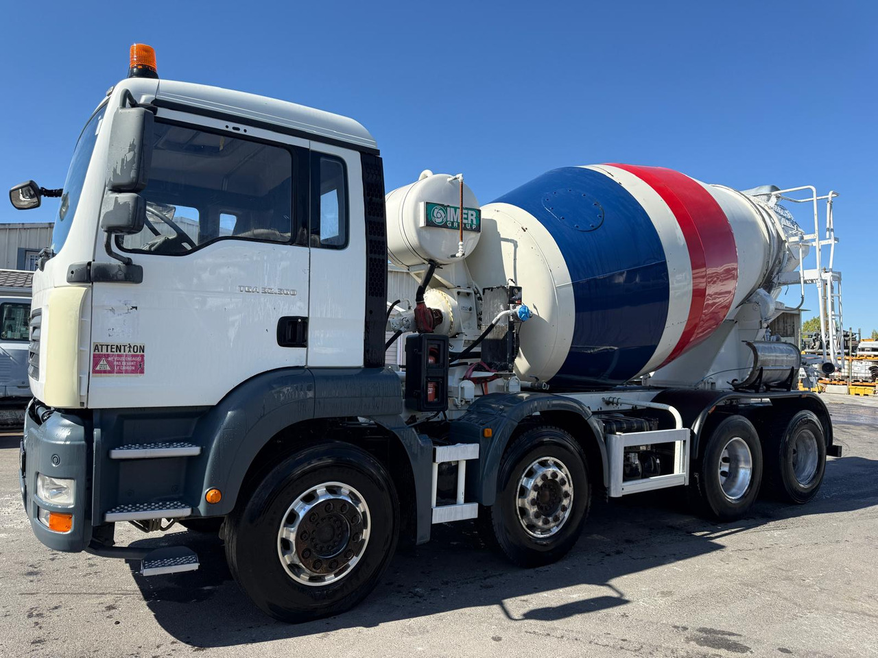 Camion béton MAN TGA 32.360 EC-294-VD - Бетоновоз: снимка 2 Camion béton MAN TGA 32.360 EC-294-VD - Бетоновоз: снимка 2