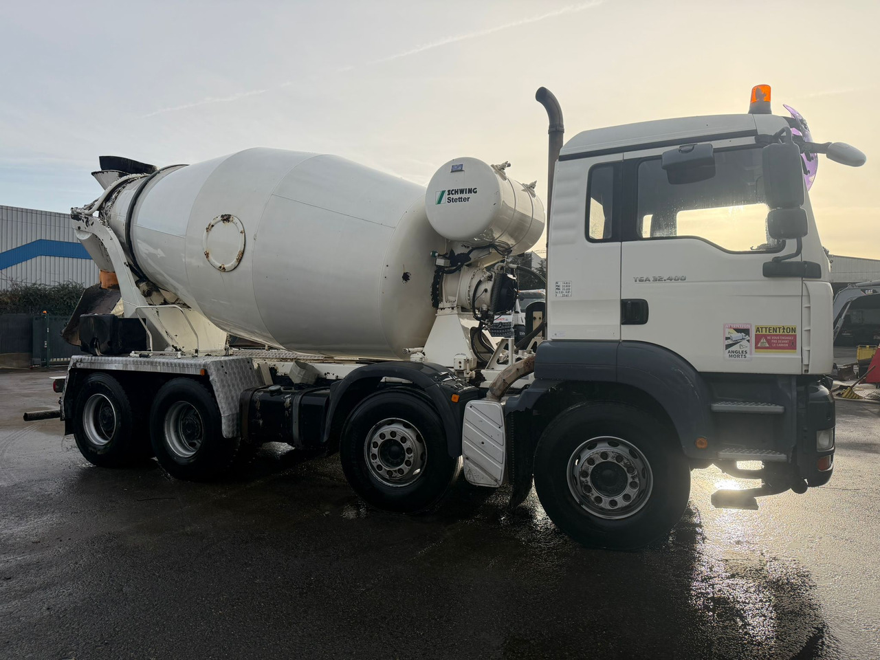 Camion béton MAN TGA 32.400 EJ-300-ZL - Бетоновоз: снимка 3 Camion béton MAN TGA 32.400 EJ-300-ZL - Бетоновоз: снимка 3