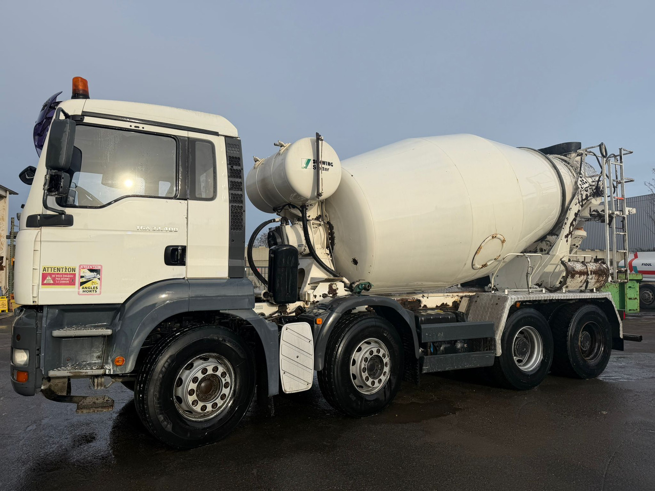 Camion béton MAN TGA 32.400 EJ-300-ZL - Бетоновоз: снимка 2 Camion béton MAN TGA 32.400 EJ-300-ZL - Бетоновоз: снимка 2
