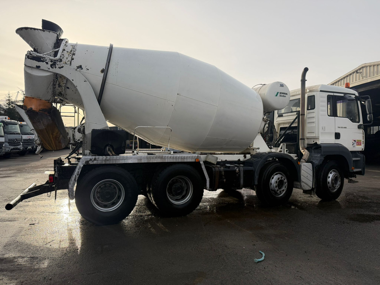 Camion béton MAN TGA 32.400 EJ-300-ZL - Бетоновоз: снимка 5 Camion béton MAN TGA 32.400 EJ-300-ZL - Бетоновоз: снимка 5
