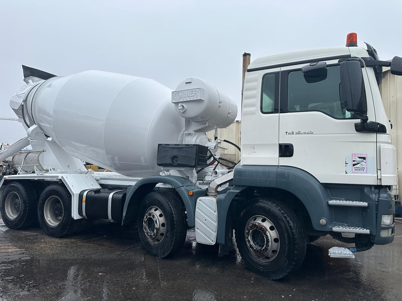 Camion béton MAN TGS 32.400 DB-416-ZR - Бетоновоз: снимка 3 Camion béton MAN TGS 32.400 DB-416-ZR - Бетоновоз: снимка 3