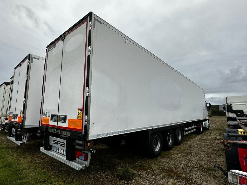 Lamberet 2 pièces disponibles - Рефрижератор полуремарке: снимка 4 Lamberet 2 pièces disponibles - Рефрижератор полуремарке: снимка 4