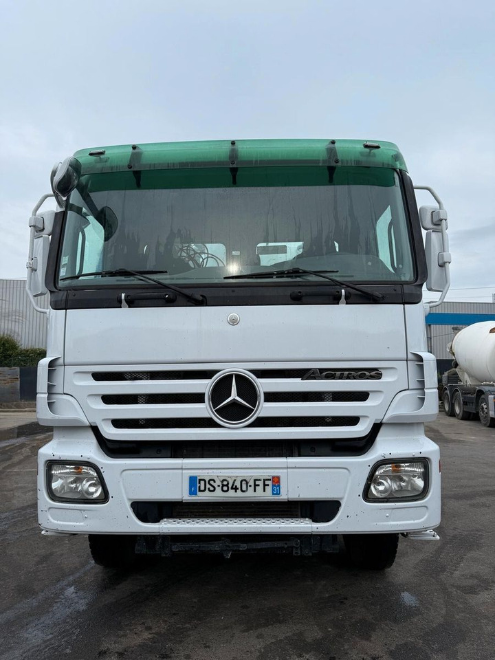 Mercedes-Benz Actros - Бетон помпа: снимка 3 Mercedes-Benz Actros - Бетон помпа: снимка 3