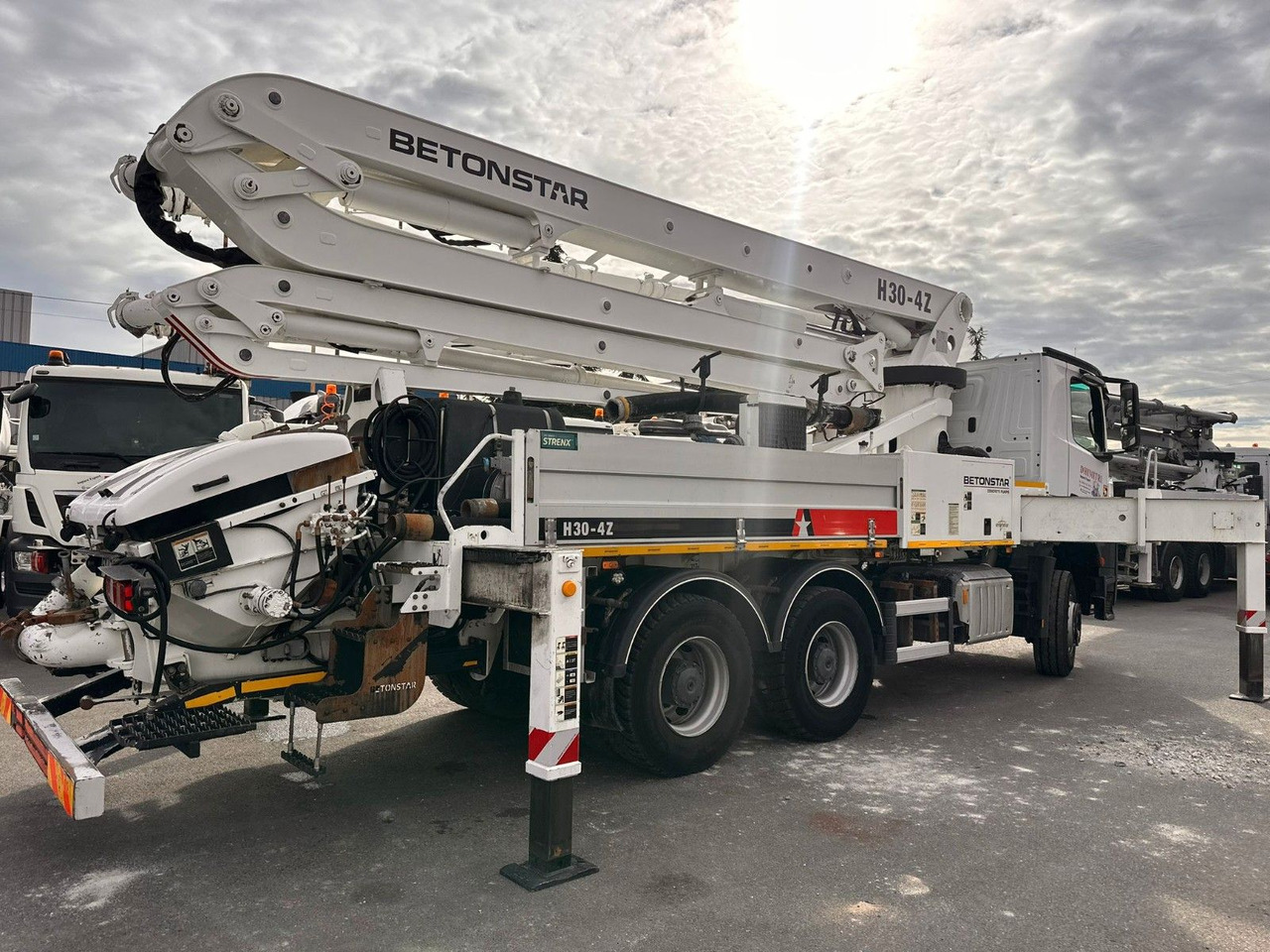Mercedes-Benz Arocs 2640 - Бетон помпа: снимка 4 Mercedes-Benz Arocs 2640 - Бетон помпа: снимка 4