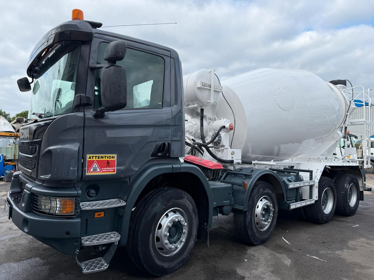 Scania P410 - Бетоновоз: снимка 1 Scania P410 - Бетоновоз: снимка 1
