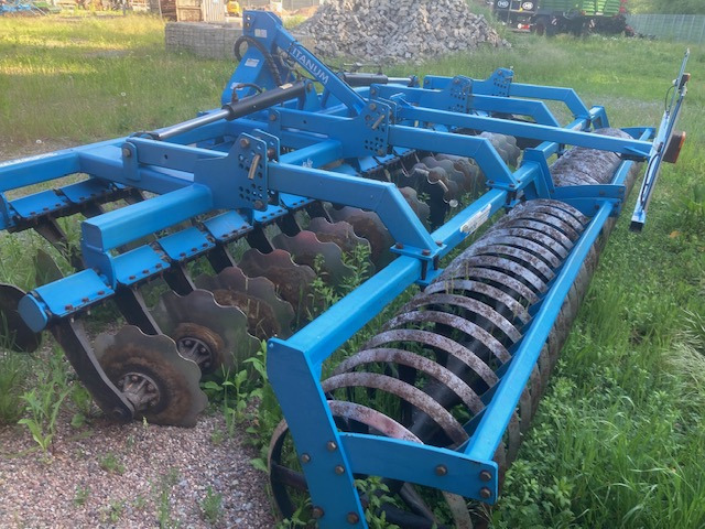 Agroland Kurzscheibenegge Heavy 4,50m - Дискова брана: снимка 1 Agroland Kurzscheibenegge Heavy 4,50m - Дискова брана: снимка 1