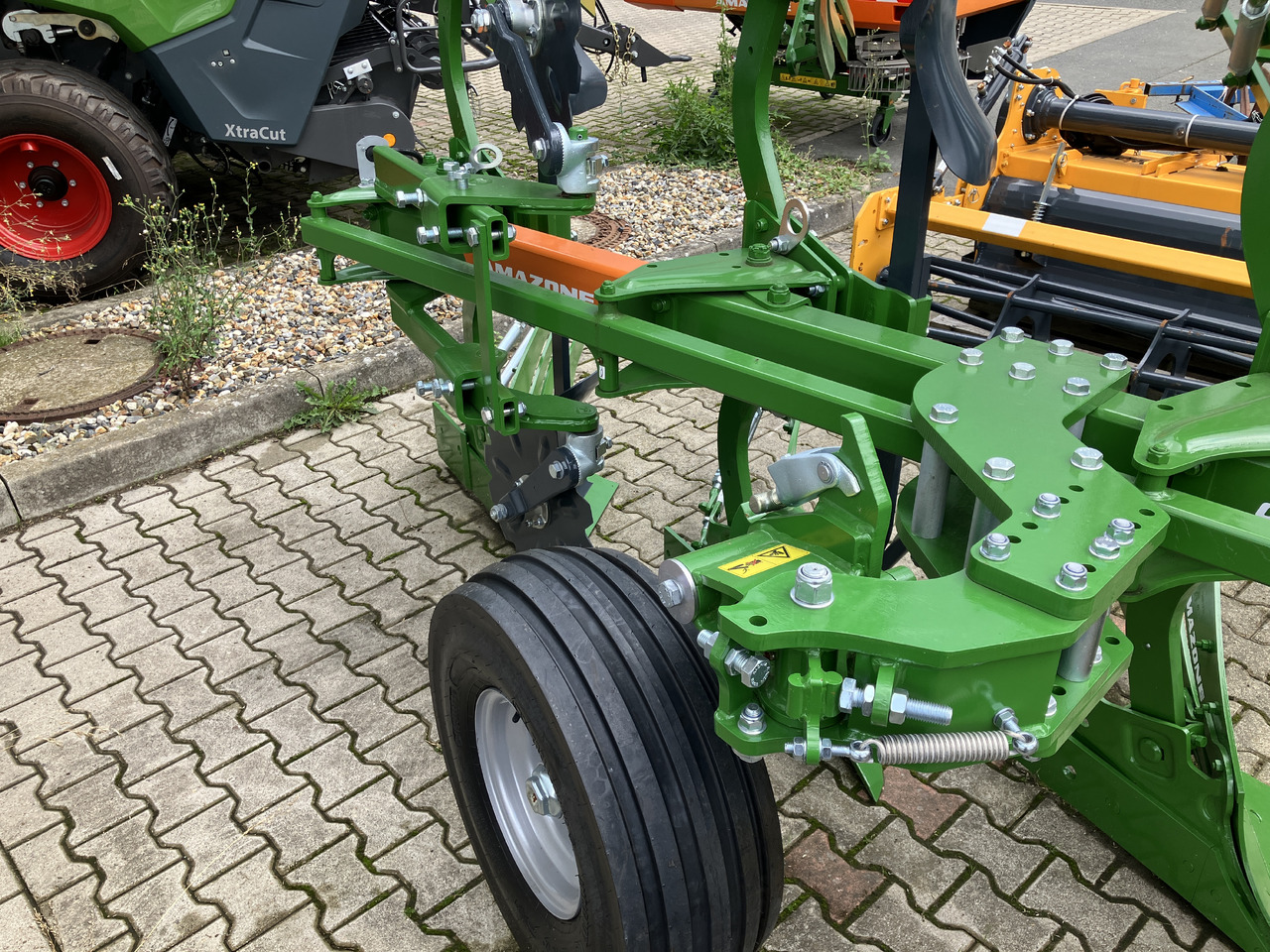 Amazone CAYROS XMS 950 V 5-Schar - Плуг: снимка 2 Amazone CAYROS XMS 950 V 5-Schar - Плуг: снимка 2