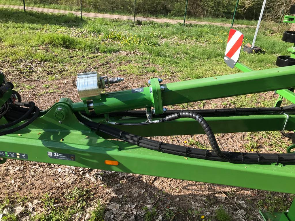 Amazone Catros 8003-2TX - Дискова брана: снимка 3 Amazone Catros 8003-2TX - Дискова брана: снимка 3