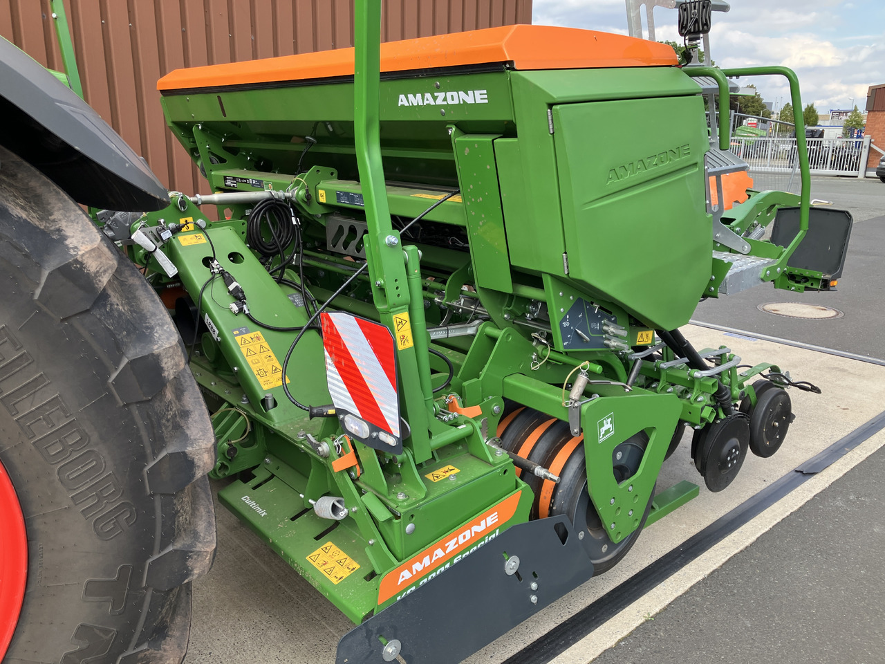Amazone KG 3001 Cataya 3000 Super - Сеялка: снимка 2 Amazone KG 3001 Cataya 3000 Super - Сеялка: снимка 2