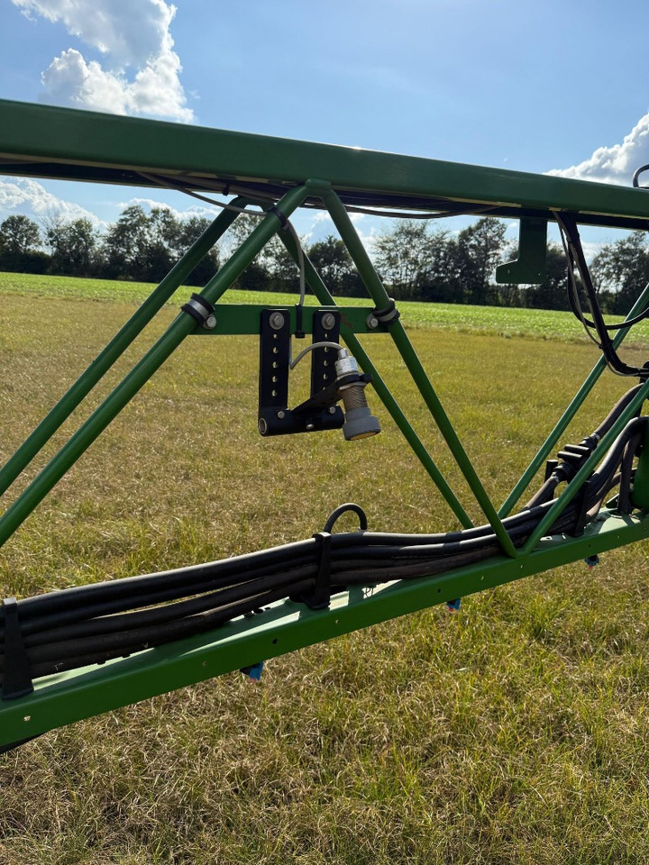 Amazone Panthera 4502 - Самоходна пръскачка: снимка 4 Amazone Panthera 4502 - Самоходна пръскачка: снимка 4