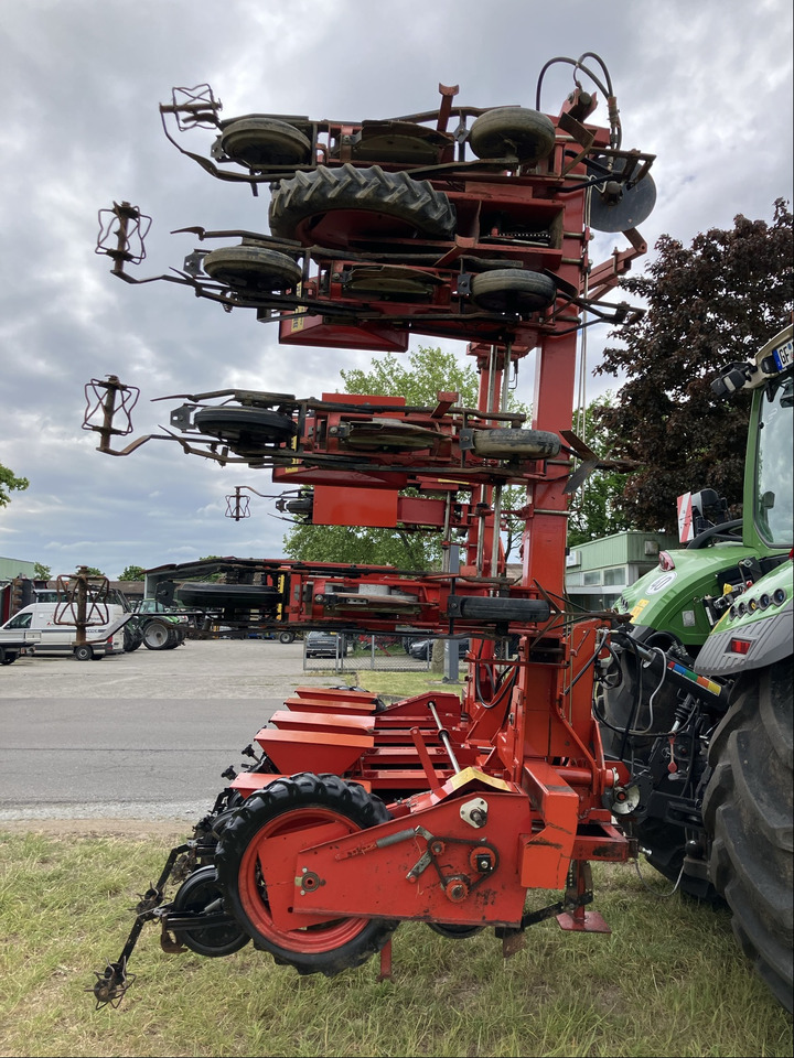 Becker Rübendrille 12 Reihen - Сеялка: снимка 3 Becker Rübendrille 12 Reihen - Сеялка: снимка 3