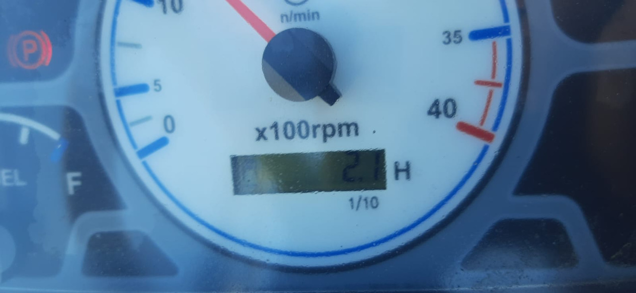 Branson Branson 2505H - Трактор: снимка 2 Branson Branson 2505H - Трактор: снимка 2