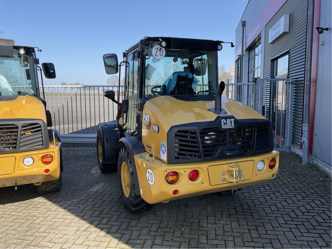 Caterpillar 906 - Колесен товарач: снимка 2 Caterpillar 906 - Колесен товарач: снимка 2