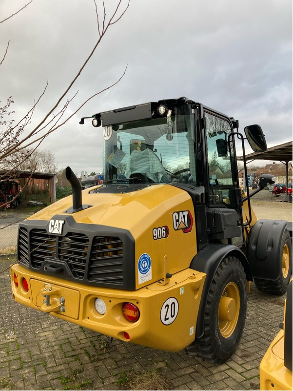 Caterpillar 906 - Колесен товарач: снимка 2 Caterpillar 906 - Колесен товарач: снимка 2