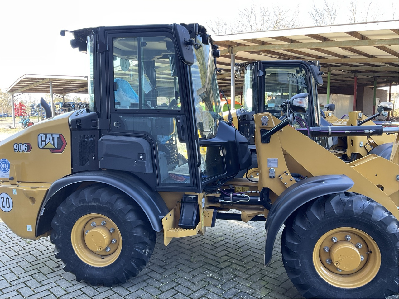 Caterpillar 906 - Колесен товарач: снимка 3 Caterpillar 906 - Колесен товарач: снимка 3
