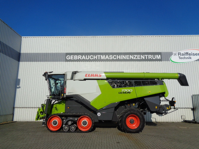 Claas Lexion 7700 TT - Зърнокомбайн: снимка 1 Claas Lexion 7700 TT - Зърнокомбайн: снимка 1