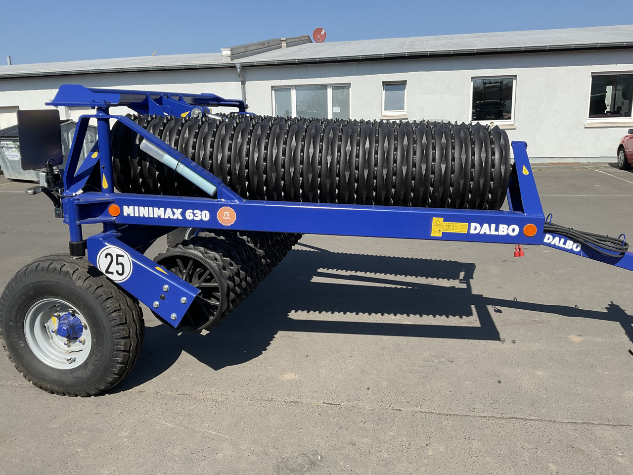 Dalbo Minimax 630 x 50 cm Cambridge - Селскостопански валяк: снимка 1 Dalbo Minimax 630 x 50 cm Cambridge - Селскостопански валяк: снимка 1