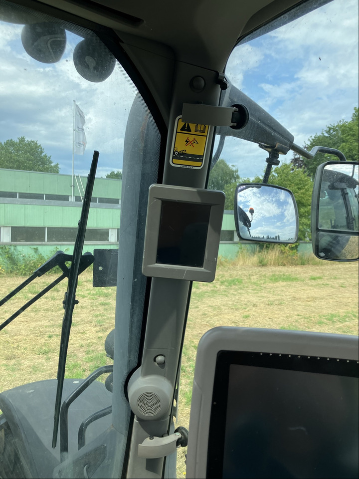 Deutz-Fahr 9340 TTV - Трактор: снимка 4 Deutz-Fahr 9340 TTV - Трактор: снимка 4